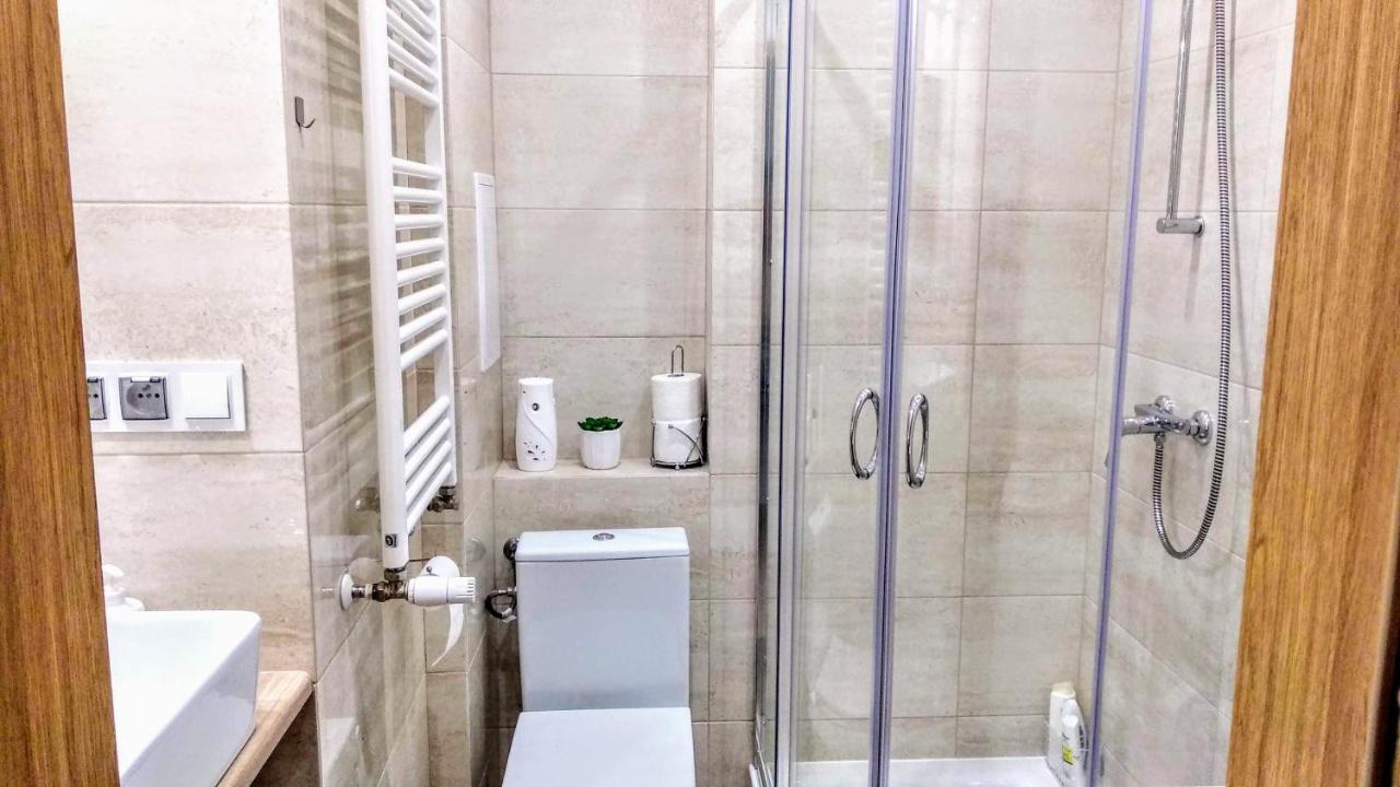Studio Lux Gaj By Apartamenty Na Dni Вроцлав Екстер'єр фото