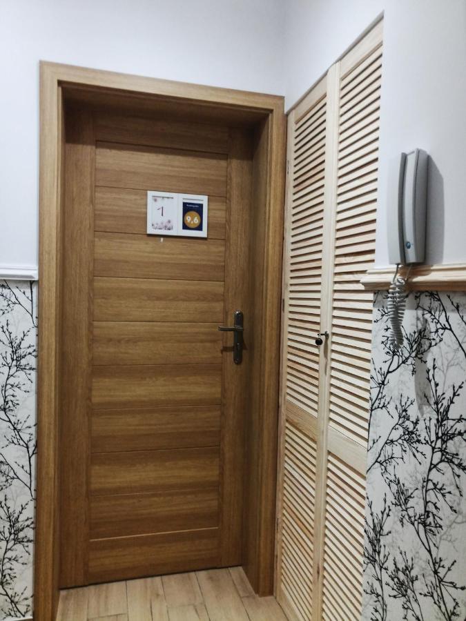 Studio Lux Gaj By Apartamenty Na Dni Вроцлав Екстер'єр фото